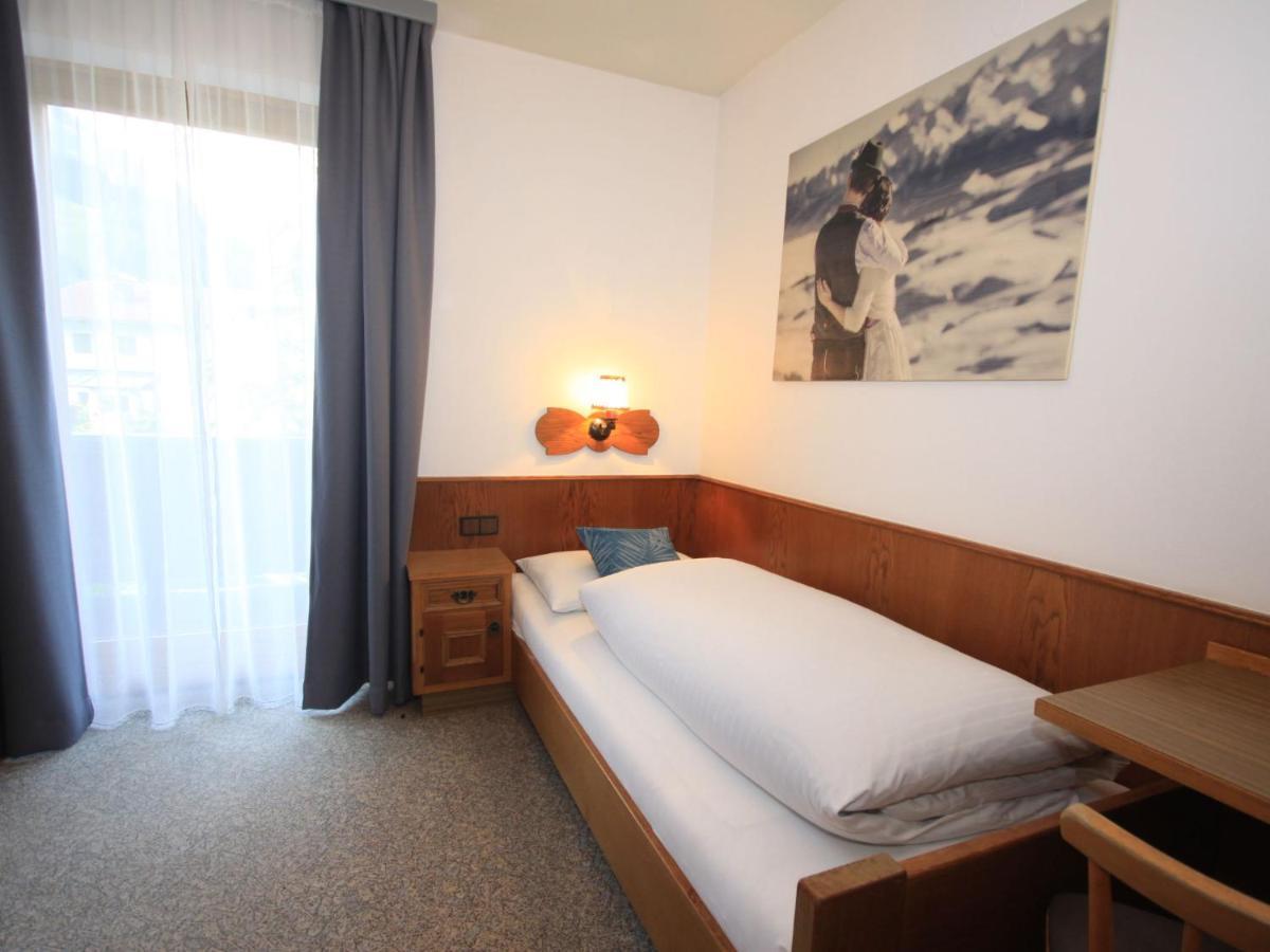 Holiday Home Chalet Alpin By Interhome Kaprun Zewnętrze zdjęcie